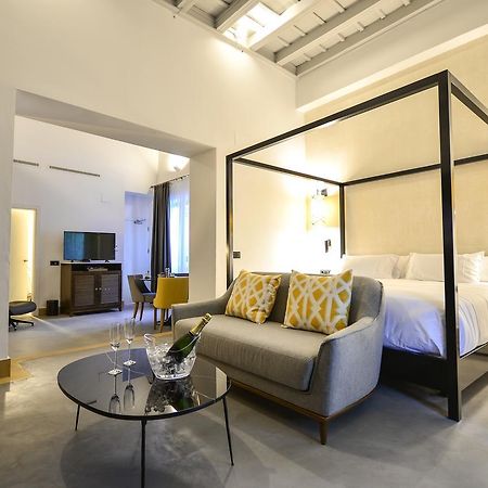 סביליה Hotel Legado Alcazar (Adults Only) מראה חיצוני תמונה
