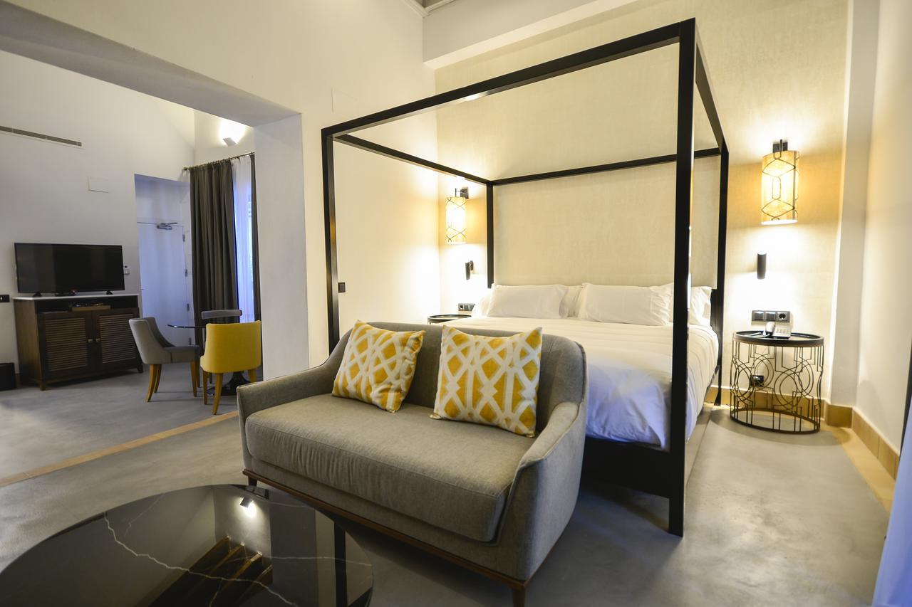 סביליה Hotel Legado Alcazar (Adults Only) מראה חיצוני תמונה