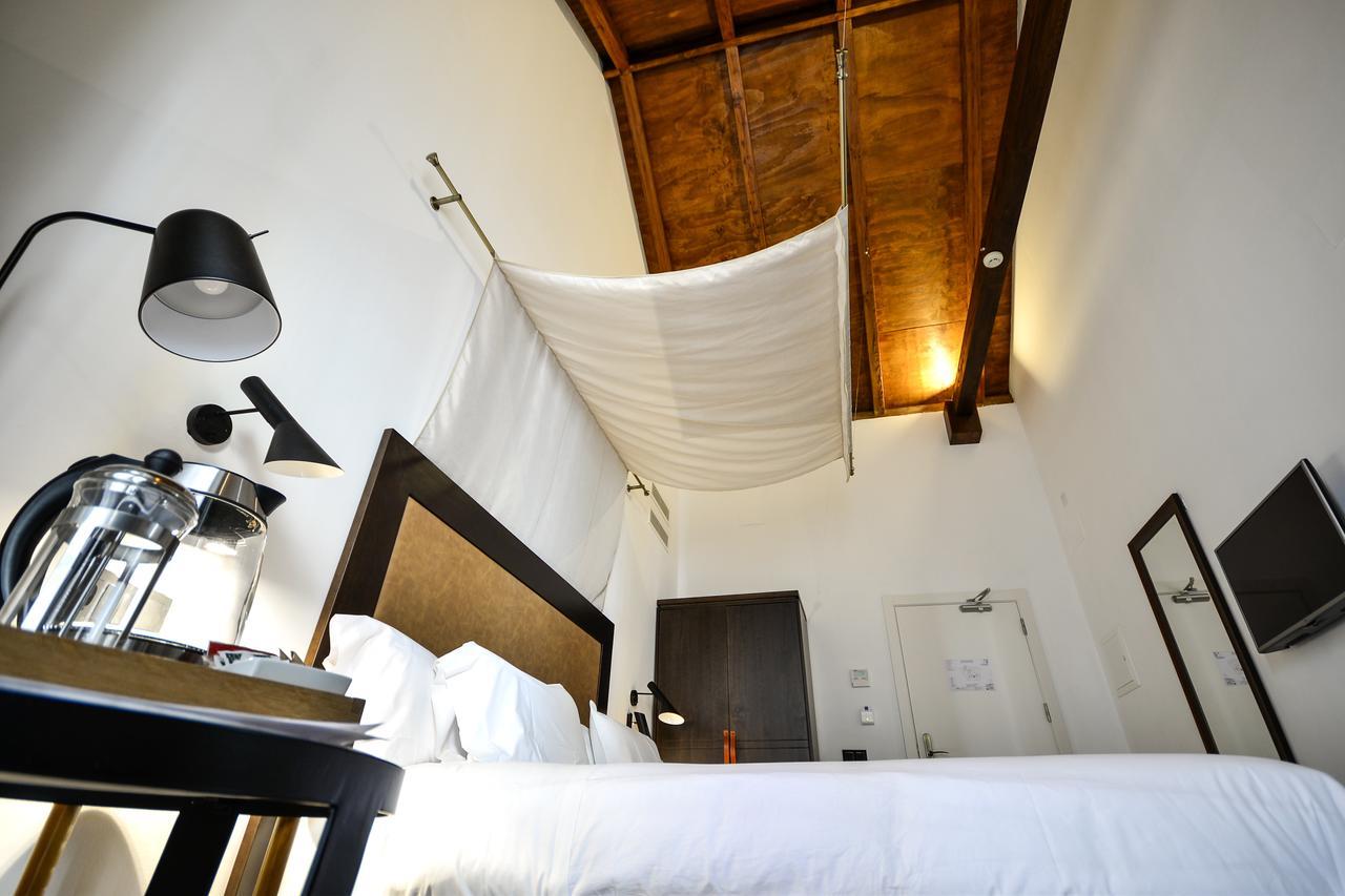סביליה Hotel Legado Alcazar (Adults Only) מראה חיצוני תמונה